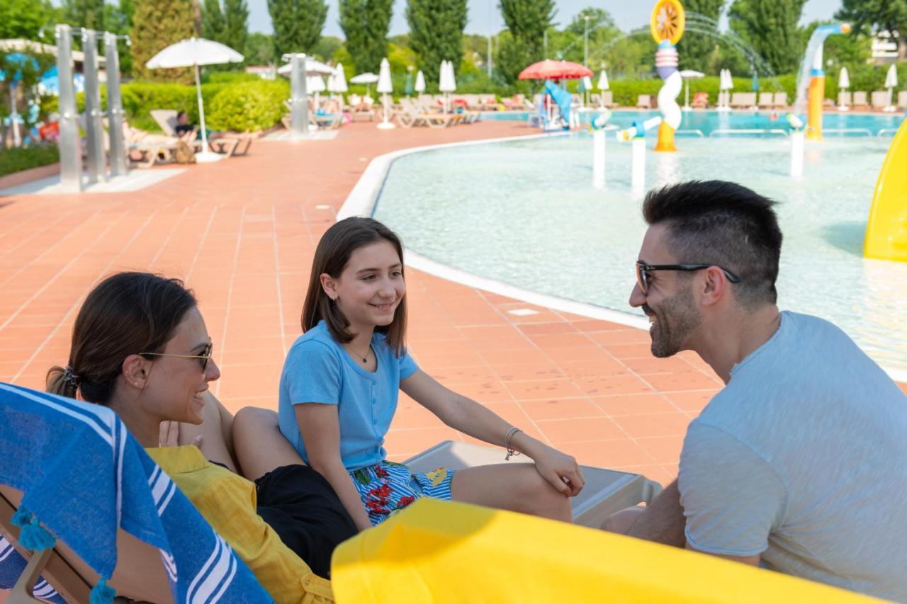 San Francesco Camping Village Desenzano del Garda Esterno foto