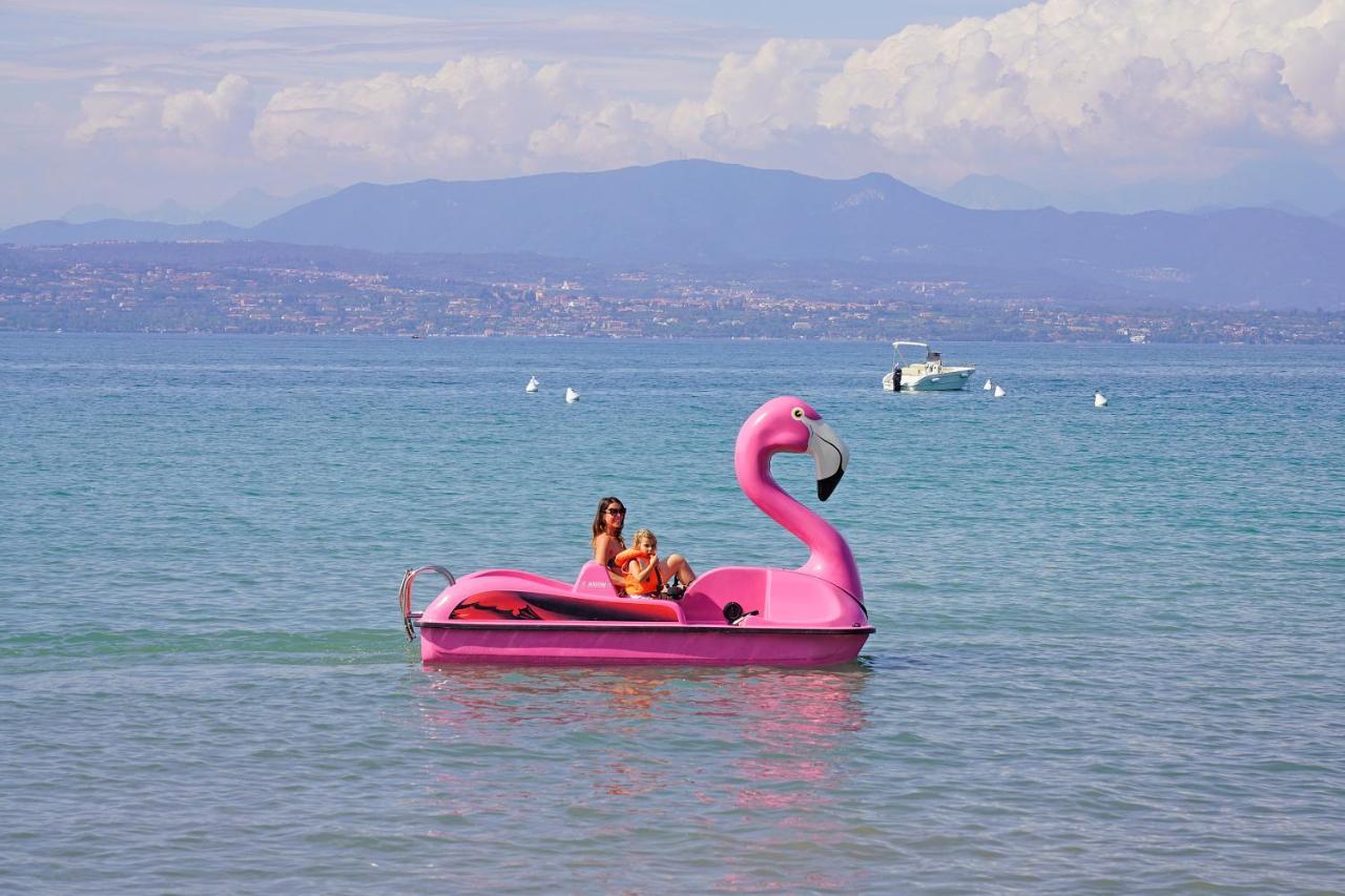 San Francesco Camping Village Desenzano del Garda Esterno foto