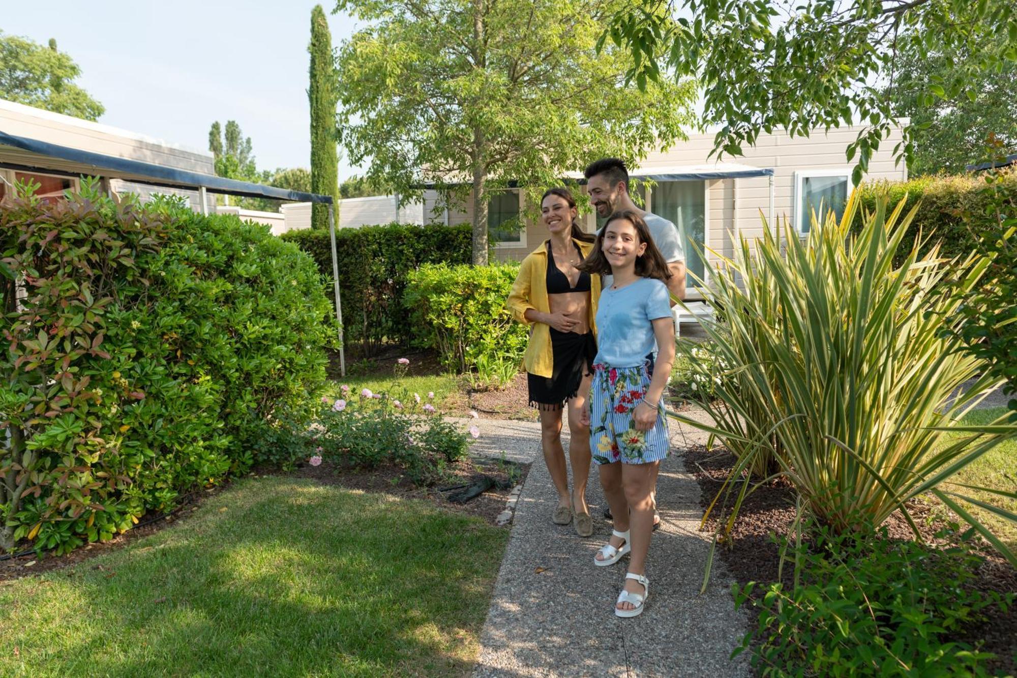 San Francesco Camping Village Desenzano del Garda Esterno foto